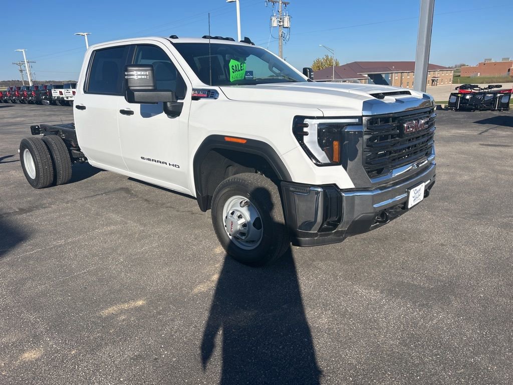 New 2026 GMC Sierra 3500 Pro w/ Convenience Package image 14