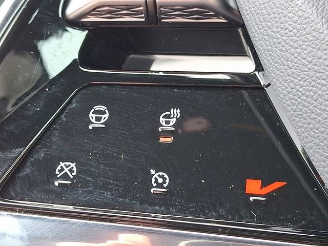 New 2026 Cadillac Vistiq Sport w/ LPO, Floor Liner Package image 14