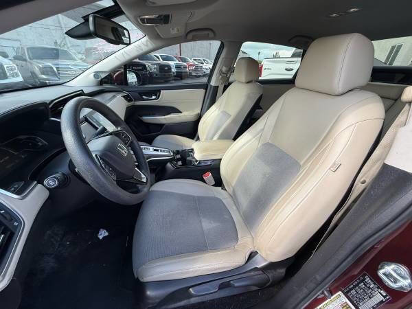 Used 2019 Honda Clarity Base 4dr Sedan image 13