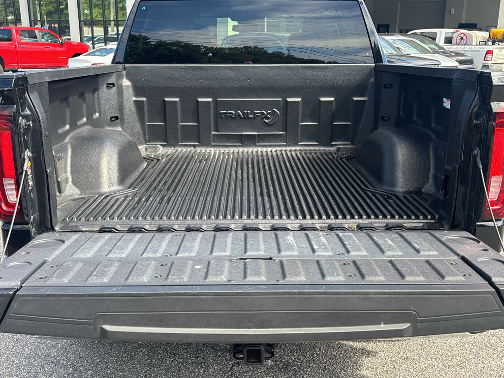 Used 2026 GMC Sierra 1500 SLT RWD image 10