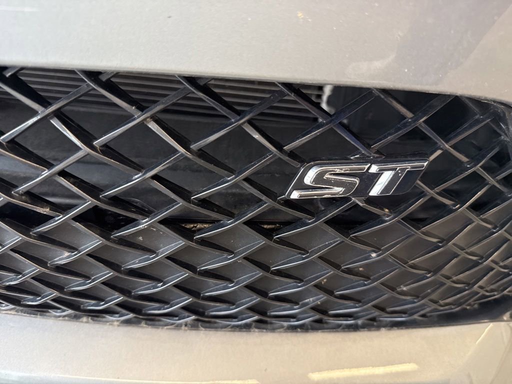 Certified 2025 Buick Envista Sport Touring FWD image 28