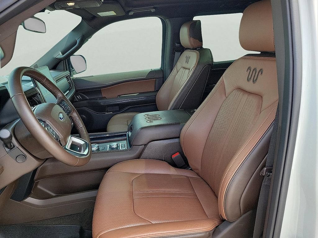 Used 2024 Ford Expedition Max King Ranch AWD/4WD image 14
