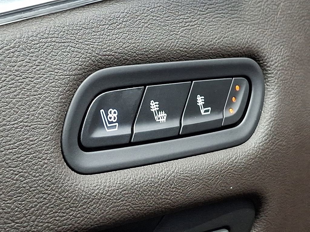 Used 2023 Cadillac Escalade Sport image 28