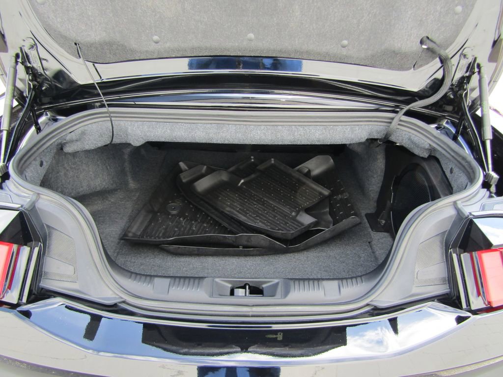 Used 2025 Ford Mustang GT Premium RWD image 11
