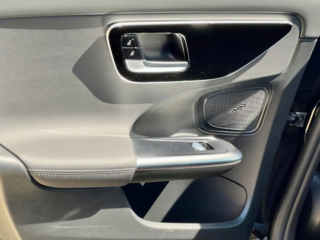 Certified 2023 Mercedes-Benz C 300 4MATIC Sedan image 34