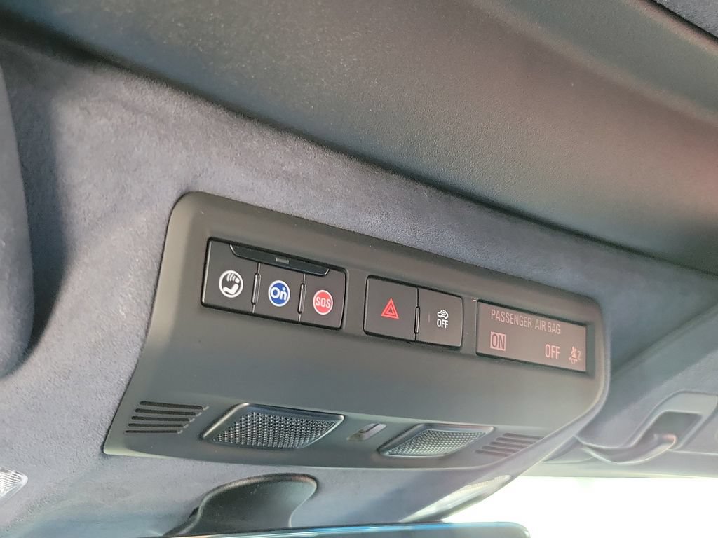 Used 2022 Chevrolet Corvette Stingray Premium Cpe w/ Battery Protection Package RWD image 28