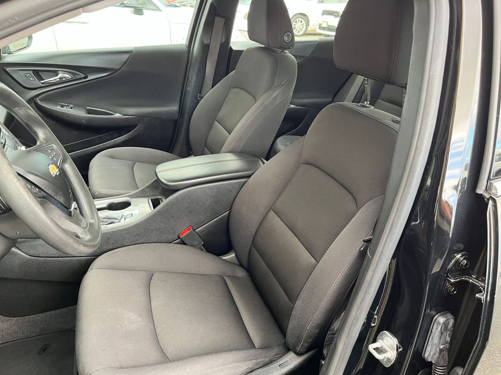 Used 2023 Chevrolet Malibu LT w/ Driver Confidence Package image 36