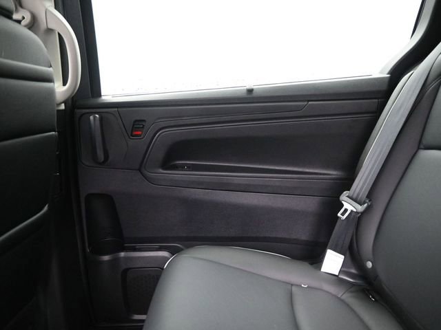 New 2026 Honda Odyssey Touring image 24