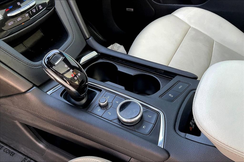 Used 2023 Cadillac XT6 Sport image 14