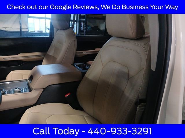Certified 2023 Ford Expedition Limited image 30