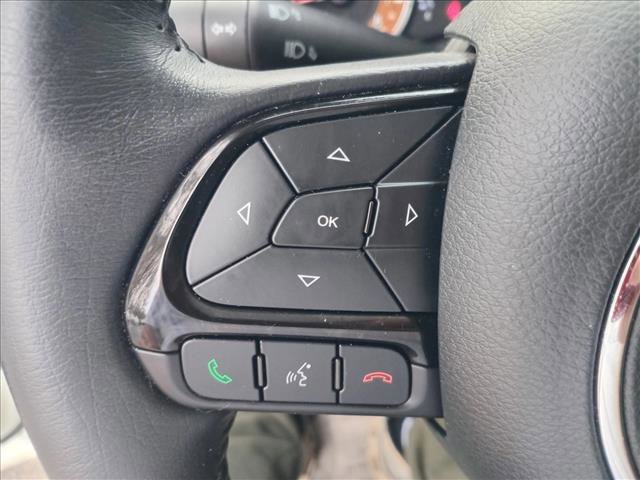 Used 2020 Jeep Renegade Altitude image 19