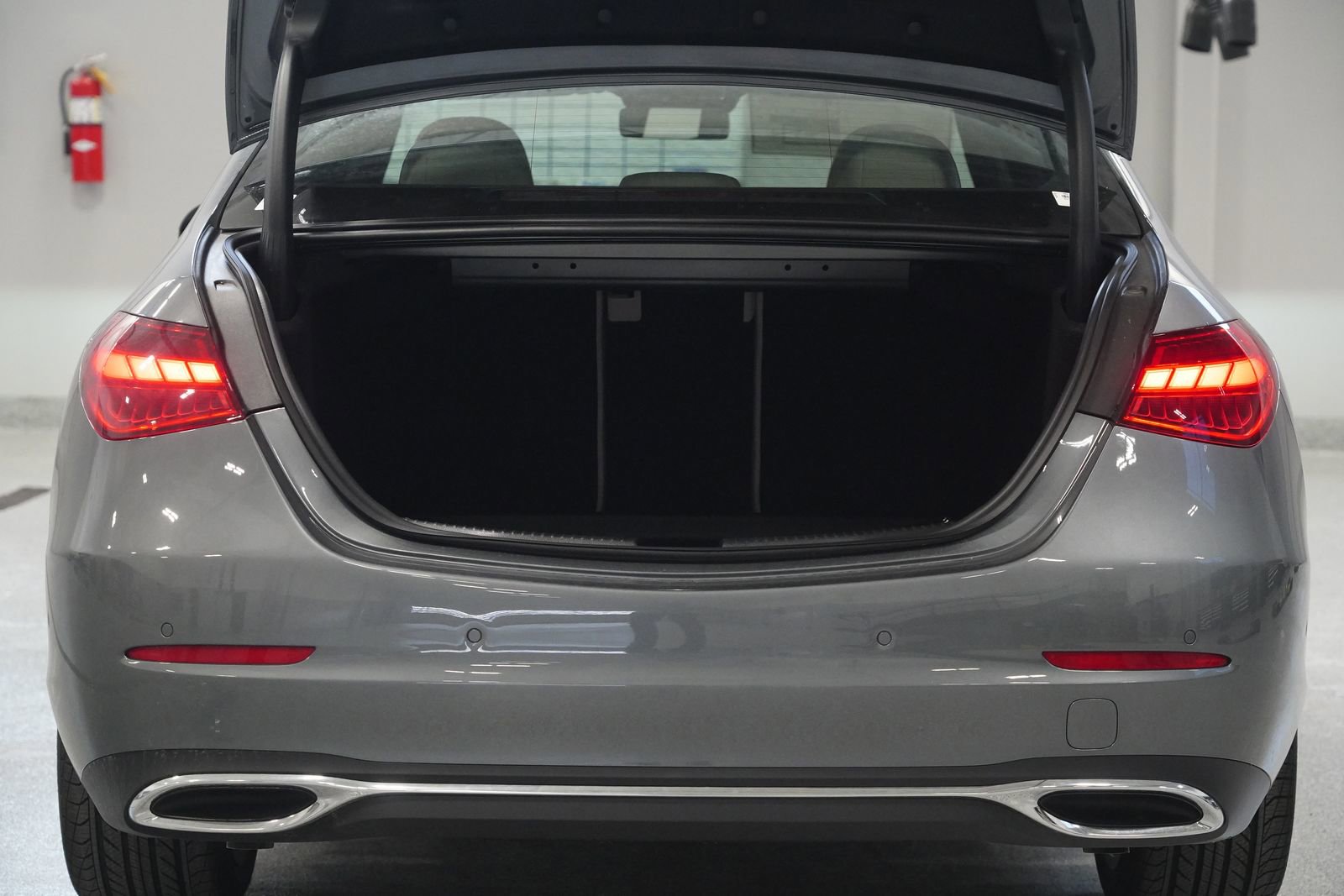 New 2026 Mercedes-Benz C 300 4MATIC Sedan image 32