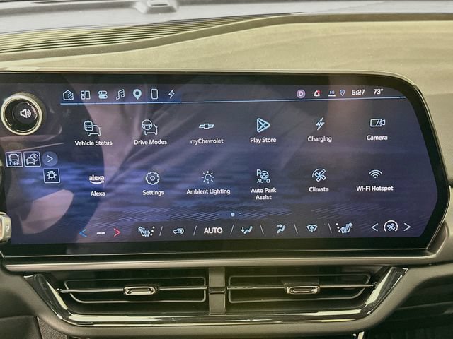 Used 2024 Chevrolet Equinox EV RS FWD image 11