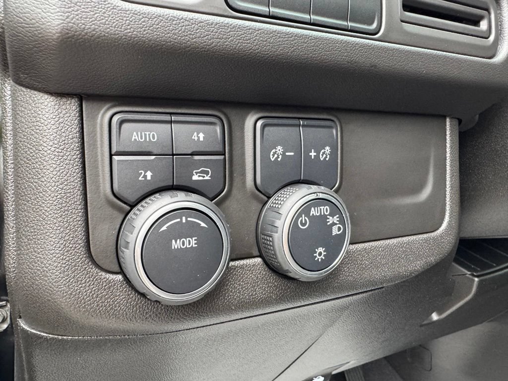 Certified 2021 Chevrolet Tahoe RST AWD/4WD image 16