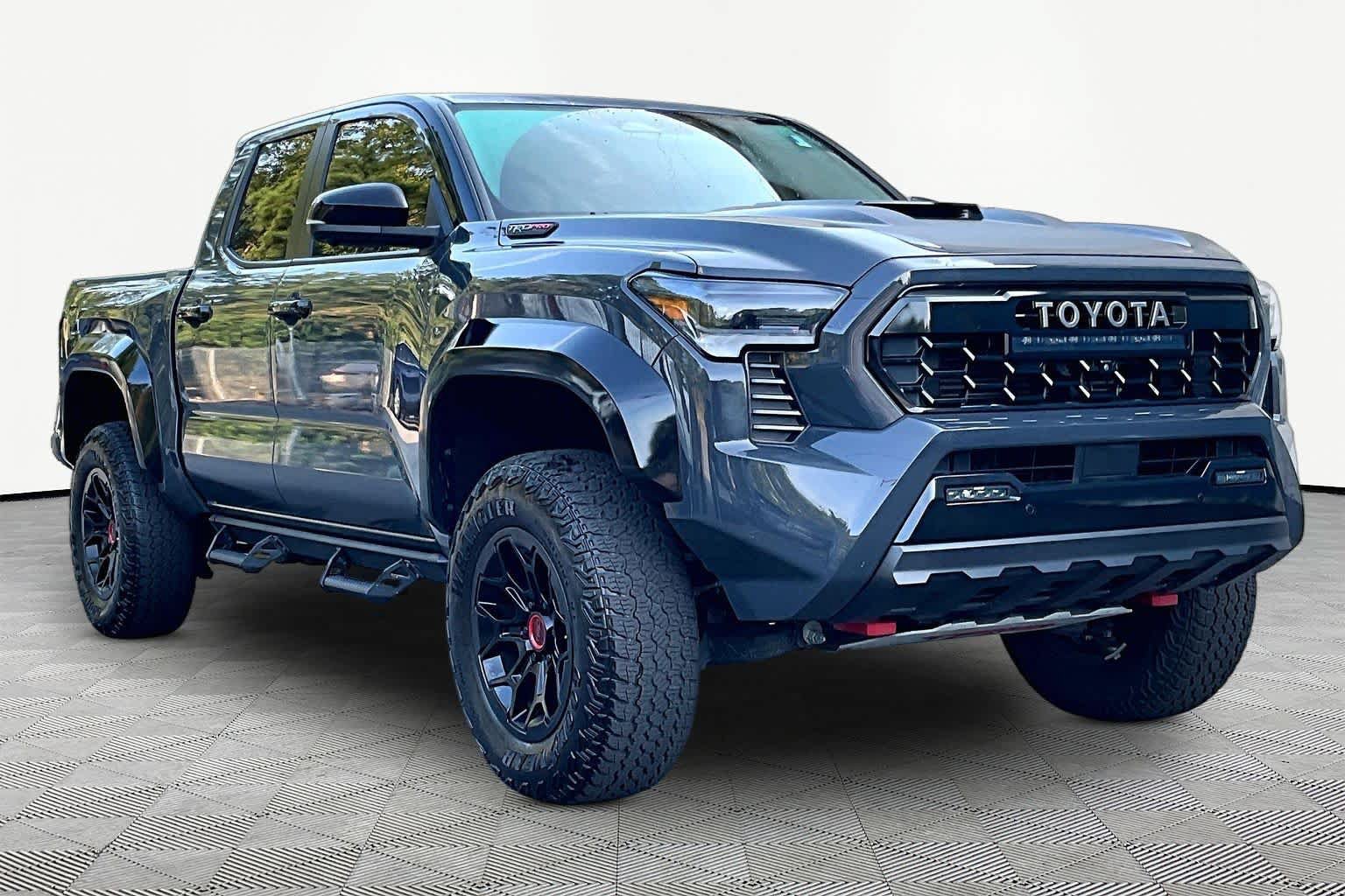 Certified 2025 Toyota Tacoma TRD Pro AWD/4WD image 3