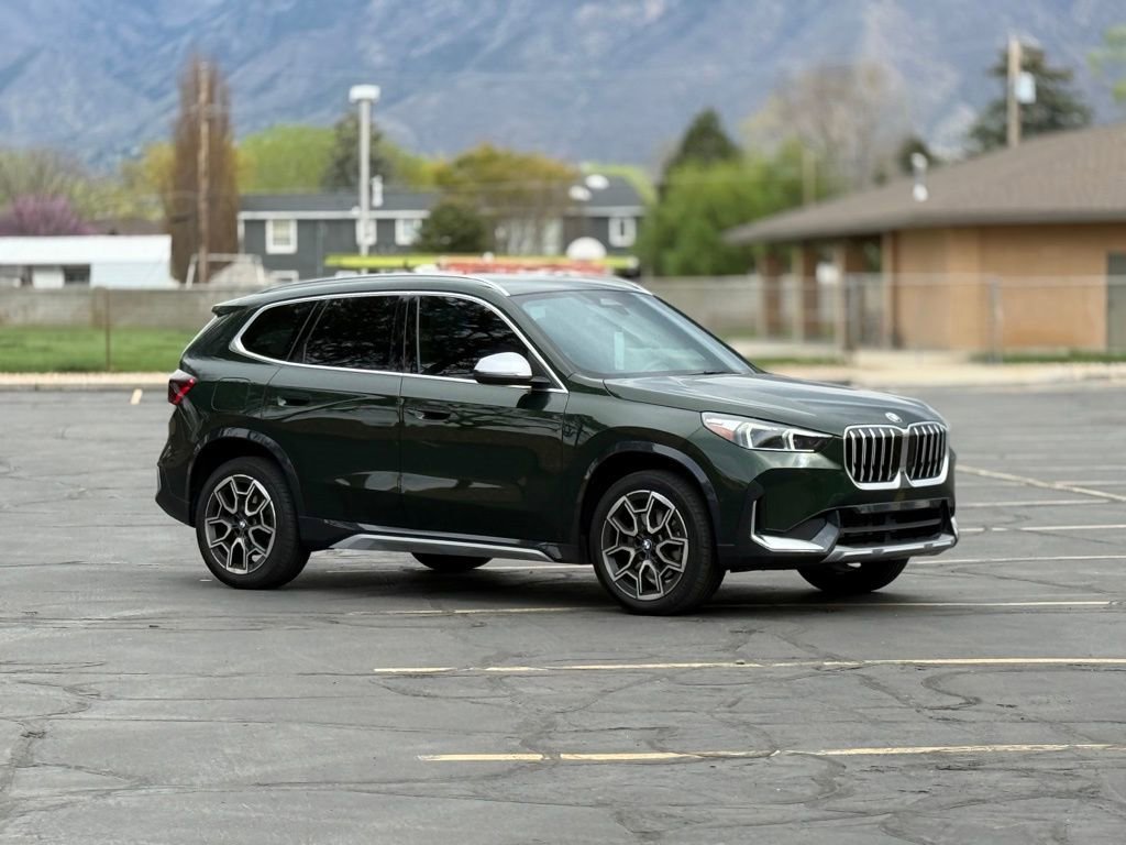 Used 2023 BMW X1 xDrive28i w/ Convenience Package image 3