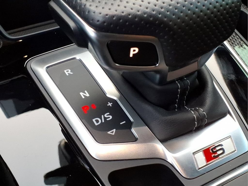 Used 2023 Audi SQ5 Premium Plus AWD/4WD image 16