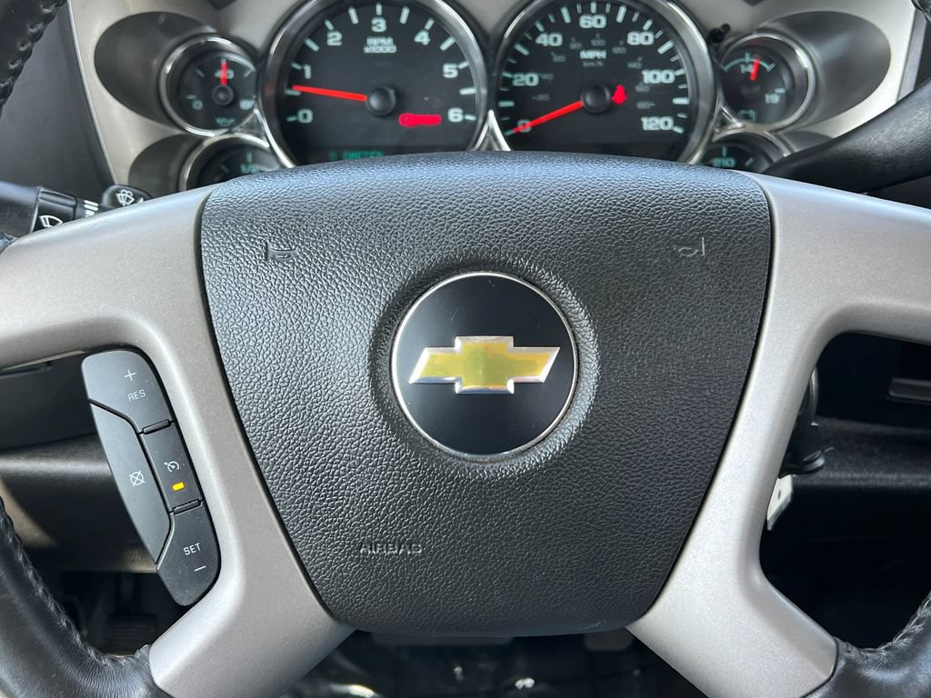 Used 2013 Chevrolet Silverado 1500 LT w/ Chrome Essentials Package RWD image 23