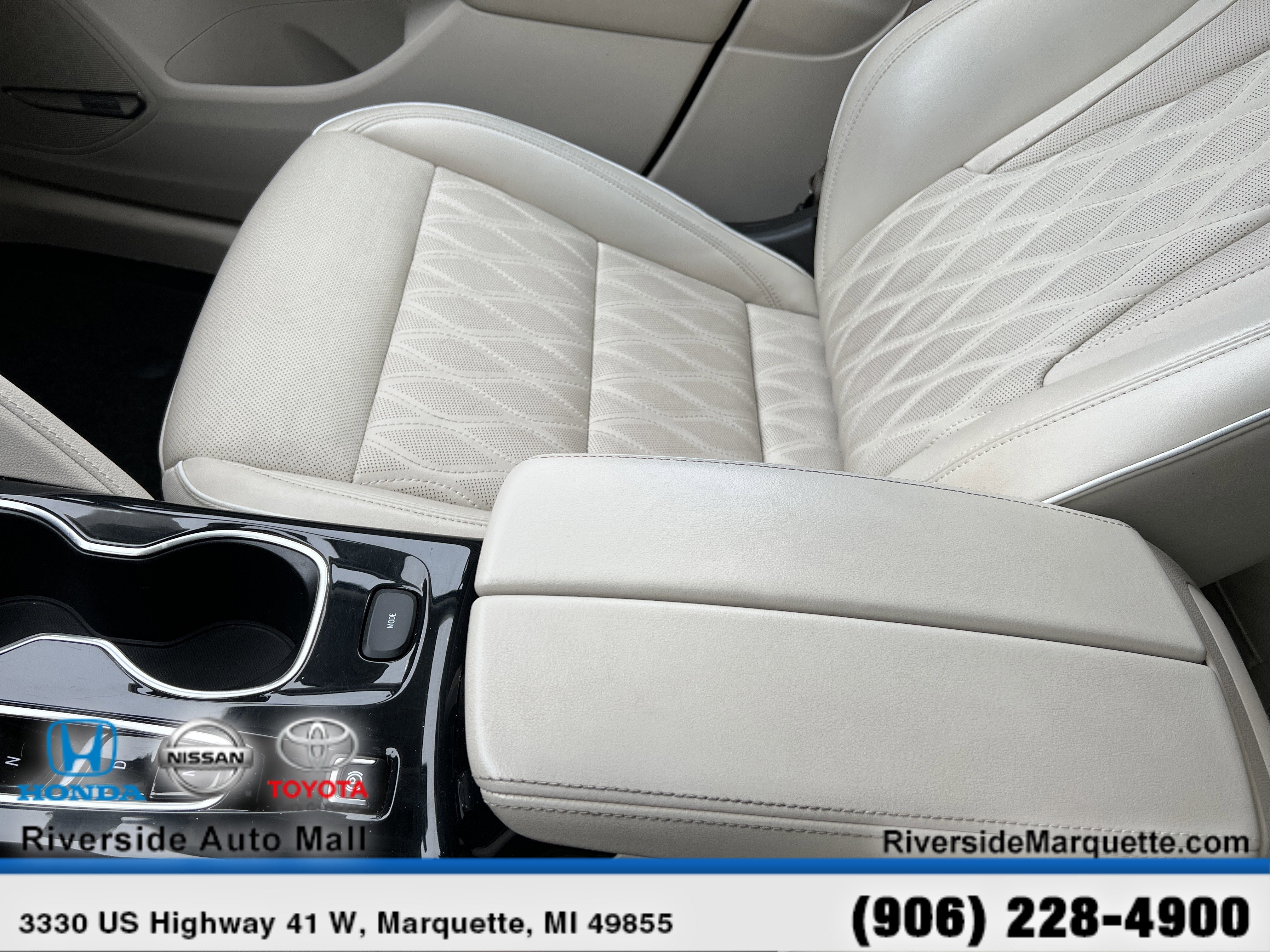 Used 2023 Buick Envision Avenir image 20