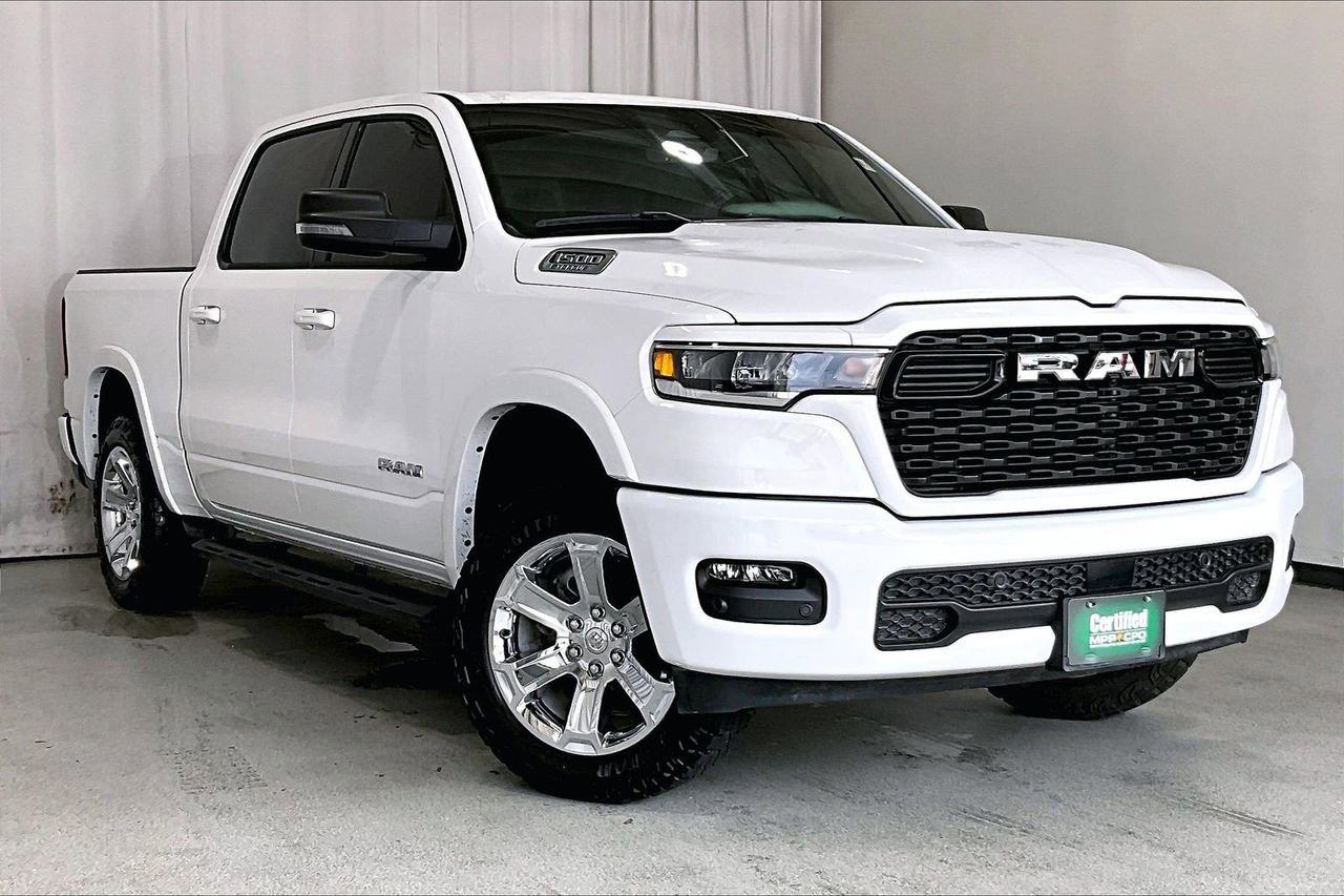 Used 2025 RAM 1500 Lone Star image 34