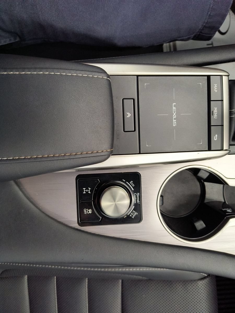 Used 2022 Lexus RX 350 F Sport w/ Accessory Package AWD/4WD image 21