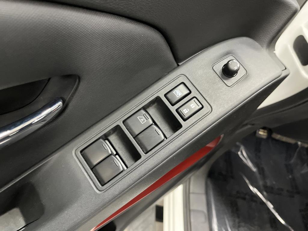 Used 2023 Nissan Frontier PRO-4X image 29