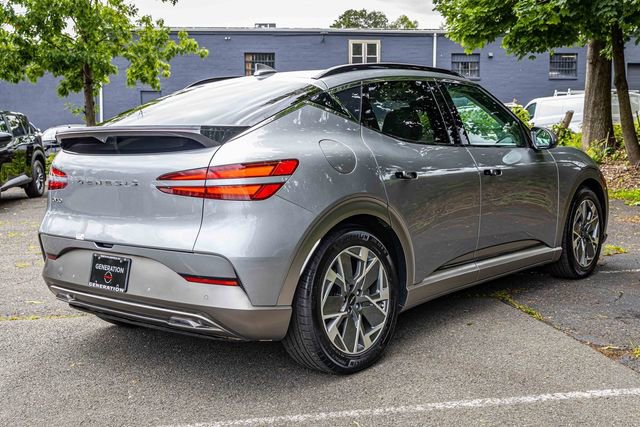 Used 2024 Genesis GV60 RWD image 6
