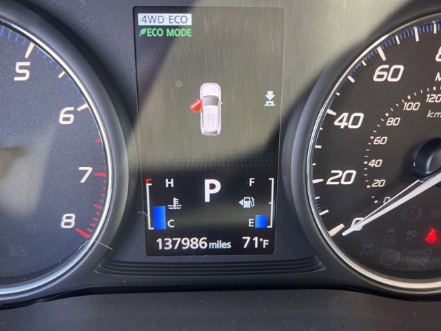 Used 2018 Mitsubishi Outlander AWD image 12