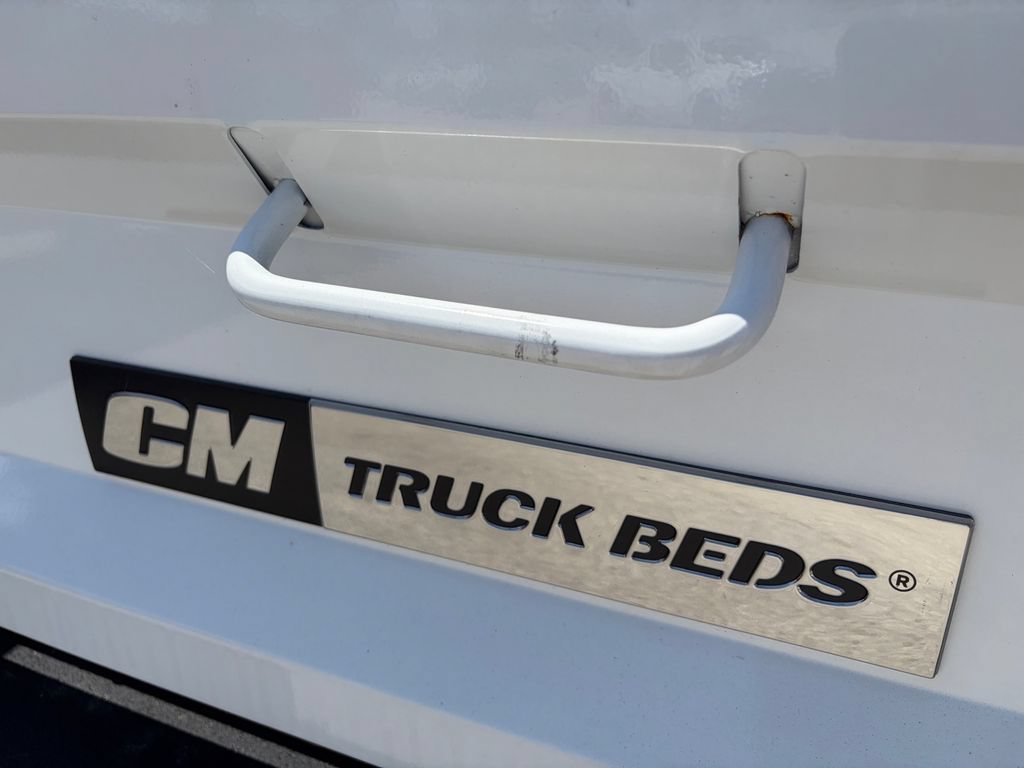 New 2026 GMC Sierra 2500 Pro w/ Convenience Package RWD image 16