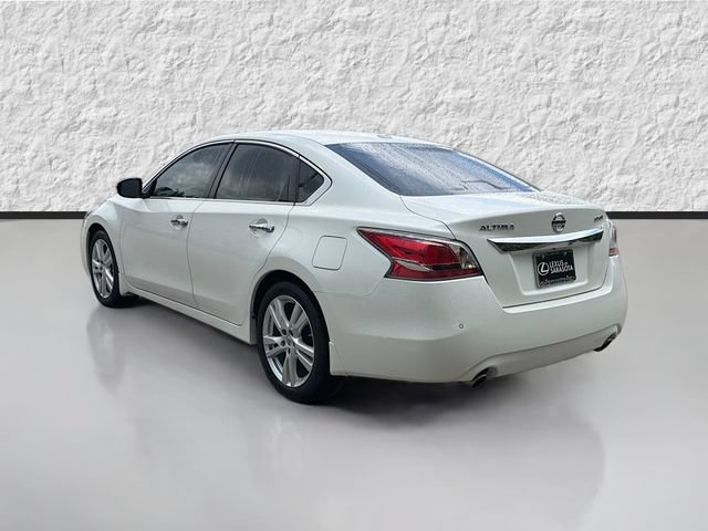 Used 2015 Nissan Altima 3.5 SL FWD image 5