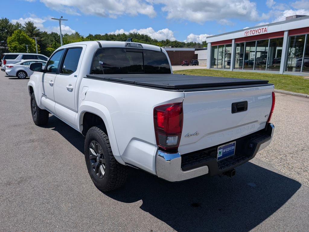 Used 2023 Toyota Tacoma SR5 AWD/4WD image 3