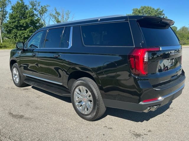 Used 2025 GMC Yukon XL Denali w/ LPO, Floor Liner Package AWD/4WD image 4