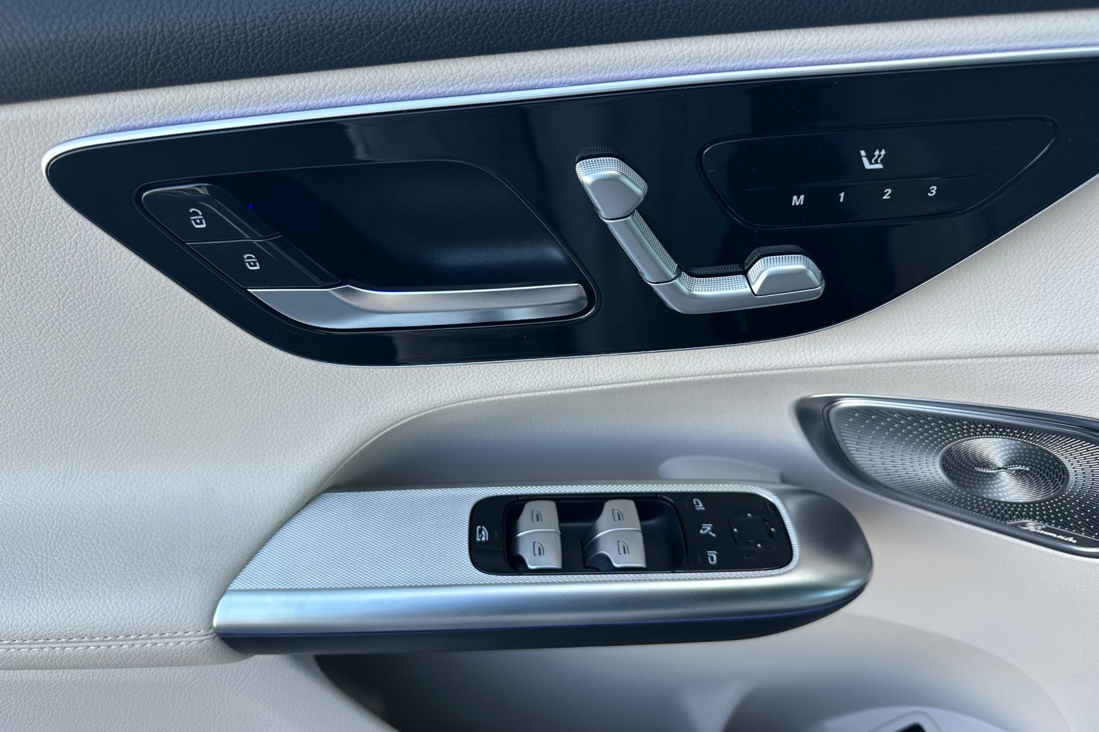 New 2026 Mercedes-Benz GLC 300 4MATIC image 11