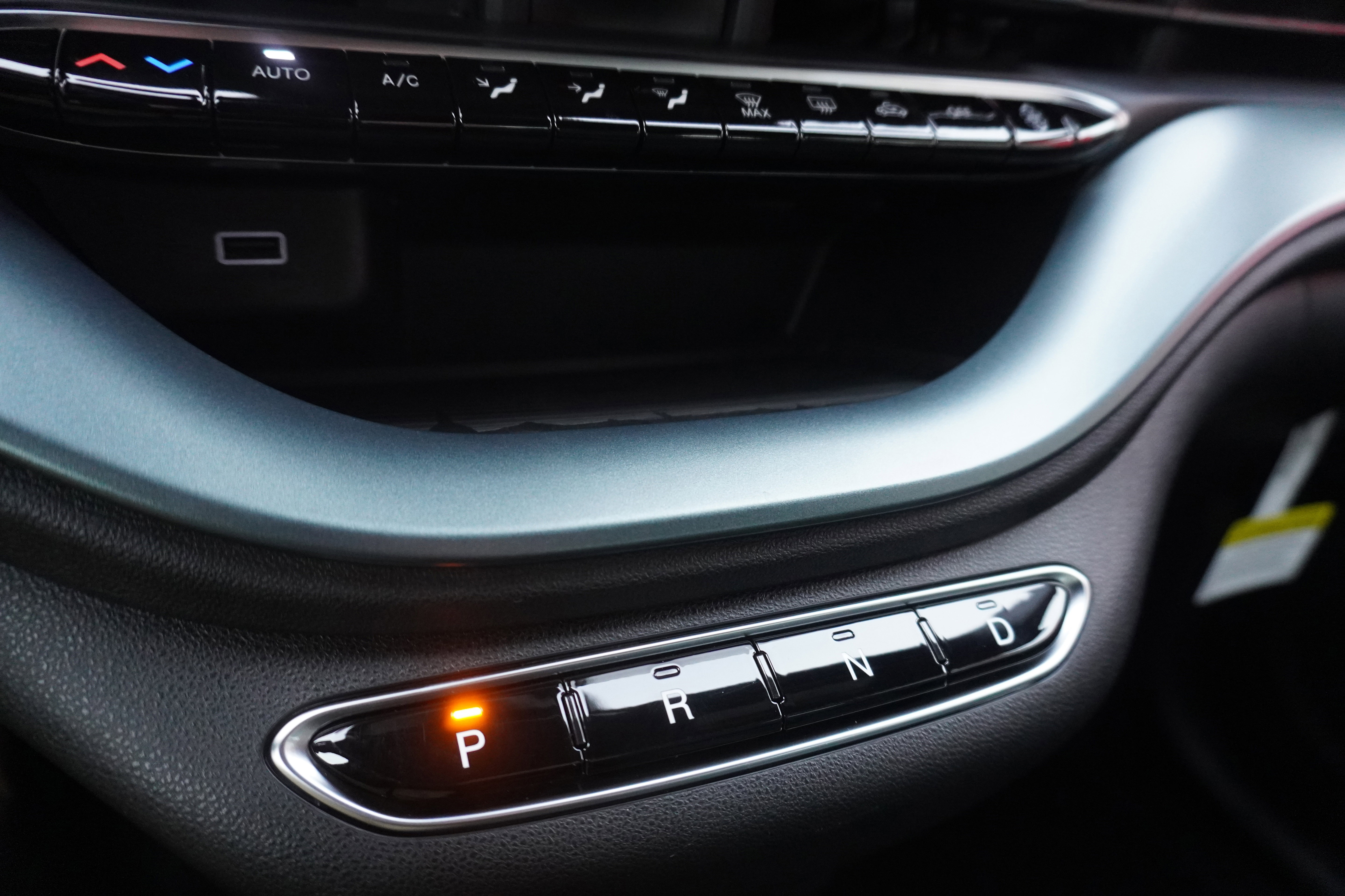 New 2025 FIAT 500 e image 21