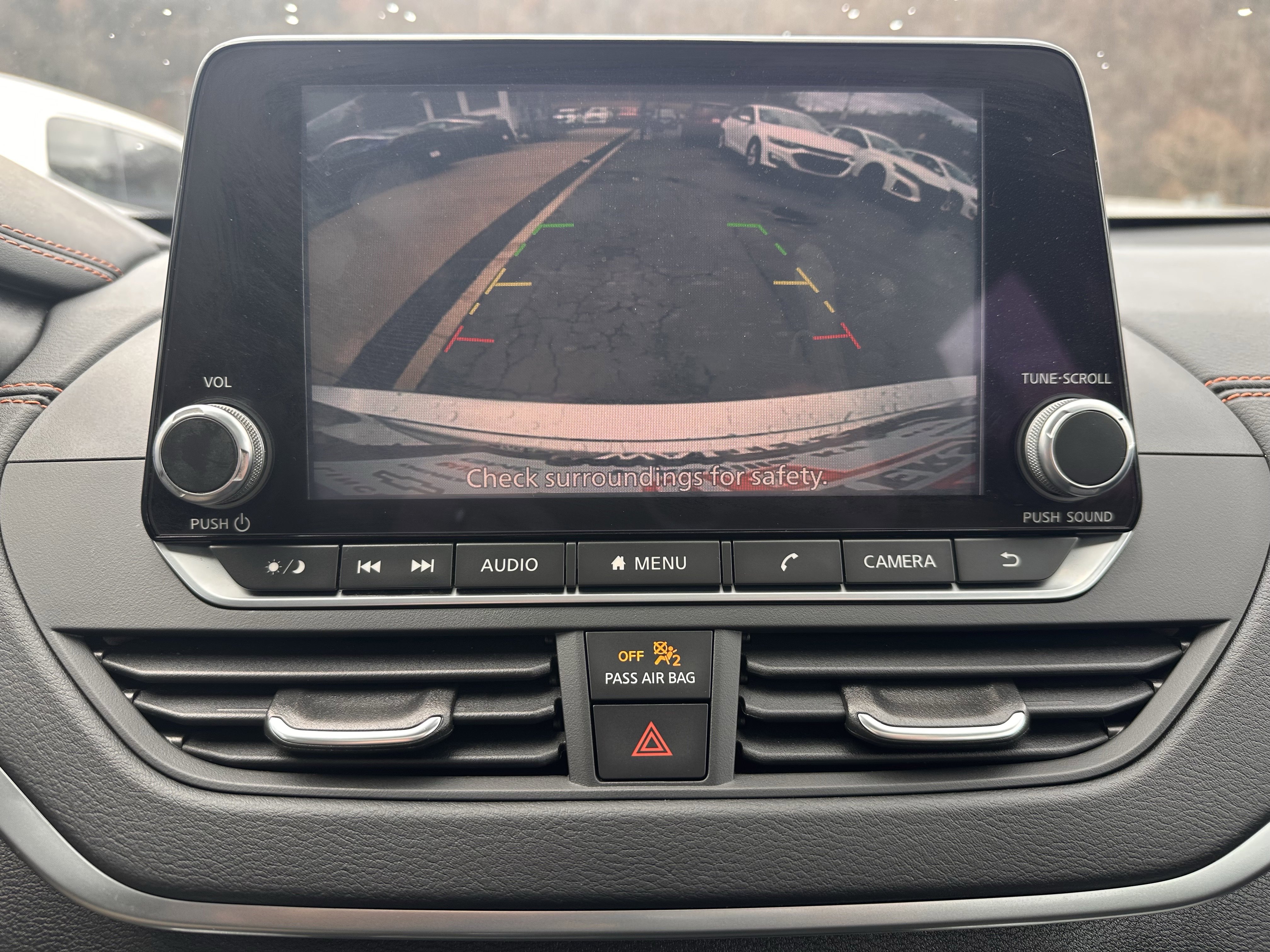 Used 2020 Nissan Altima 2.5 SR w/ Premium Package image 13