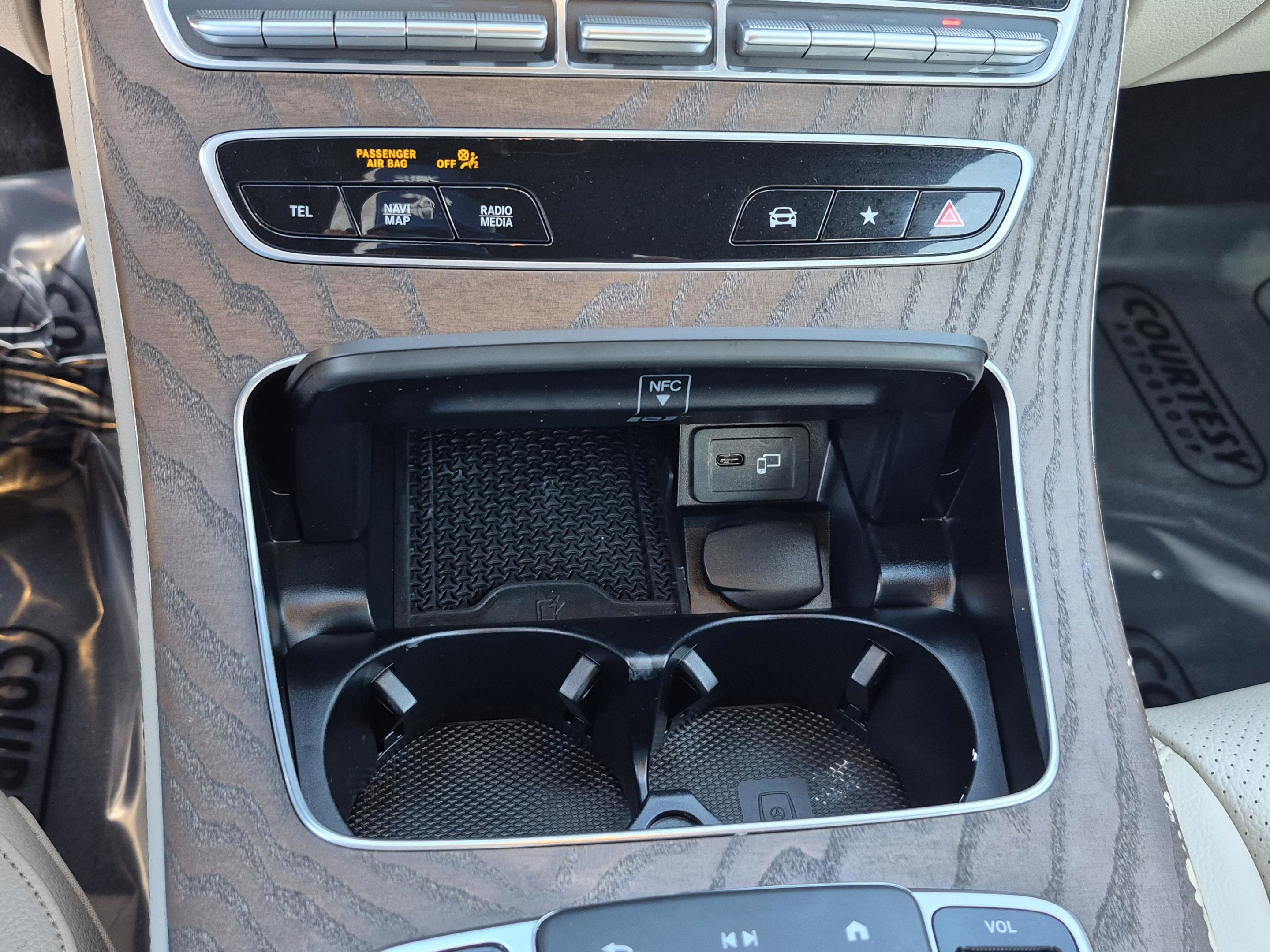 Used 2023 Mercedes-Benz E 350 Sedan image 27