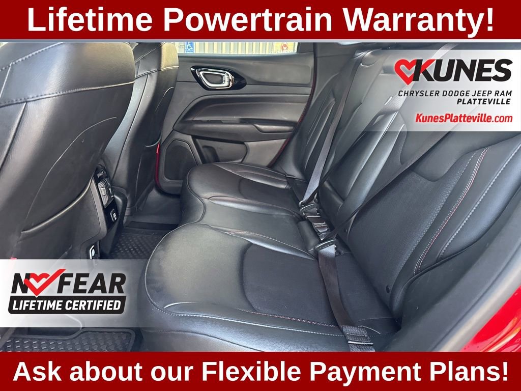 Used 2025 Jeep Compass Trailhawk image 25