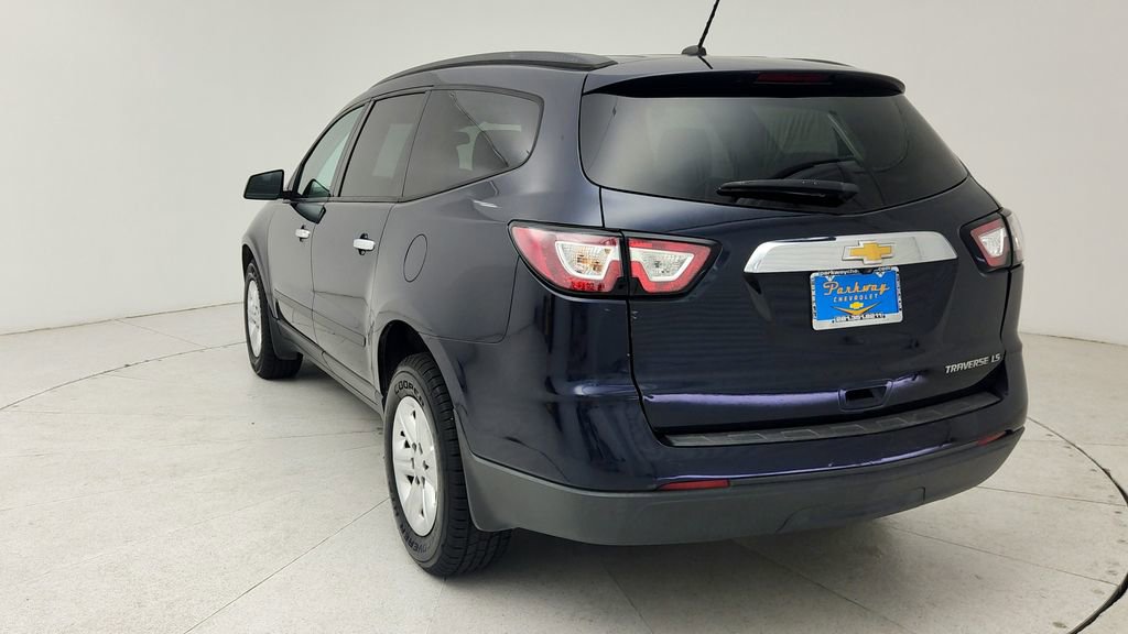 Used 2015 Chevrolet Traverse LS FWD image 8