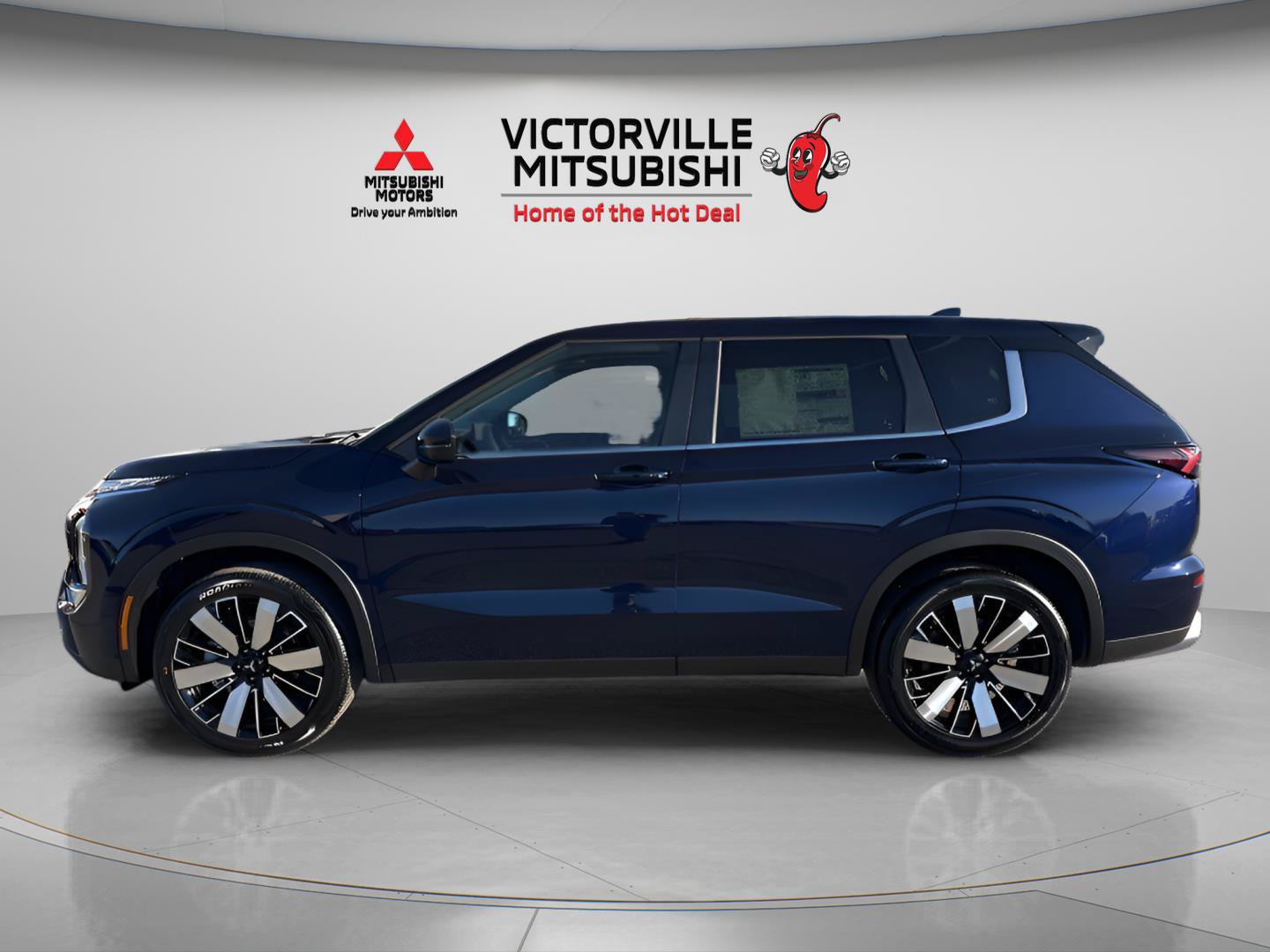 New 2026 Mitsubishi Outlander SE FWD image 6