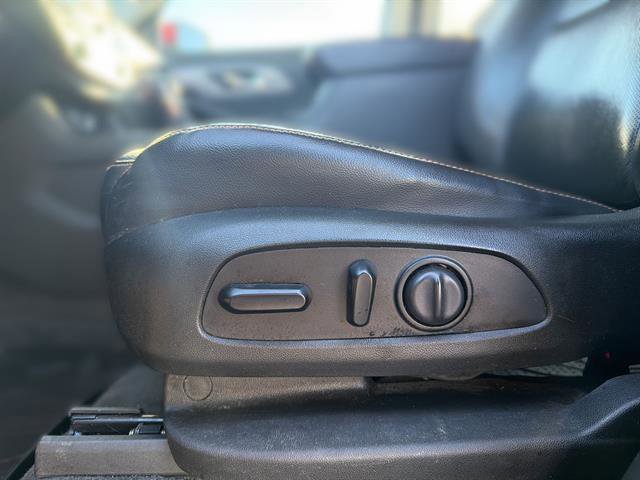 Certified 2021 Chevrolet Traverse Premier w/ LPO, Floor Liner Package image 14