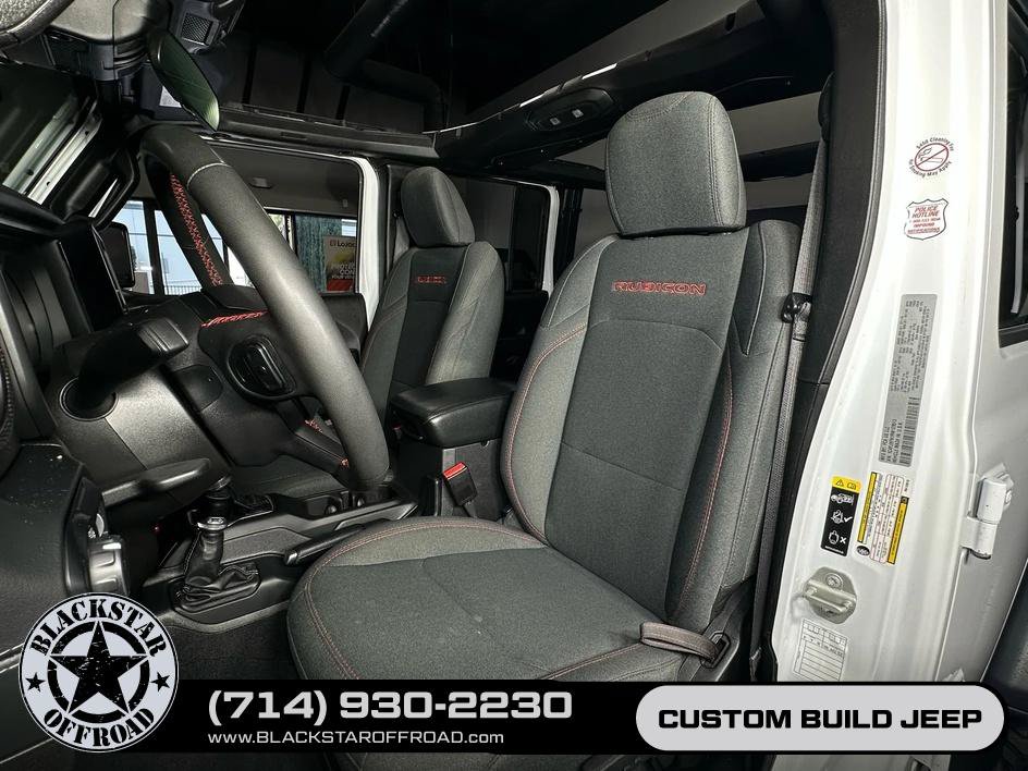 Used 2024 Jeep Wrangler Unlimited Rubicon w/ Convenience Group AWD/4WD image 24