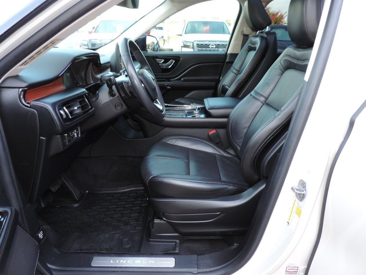 Used 2022 Lincoln Aviator Reserve w/ Elements Package Plus RWD image 21