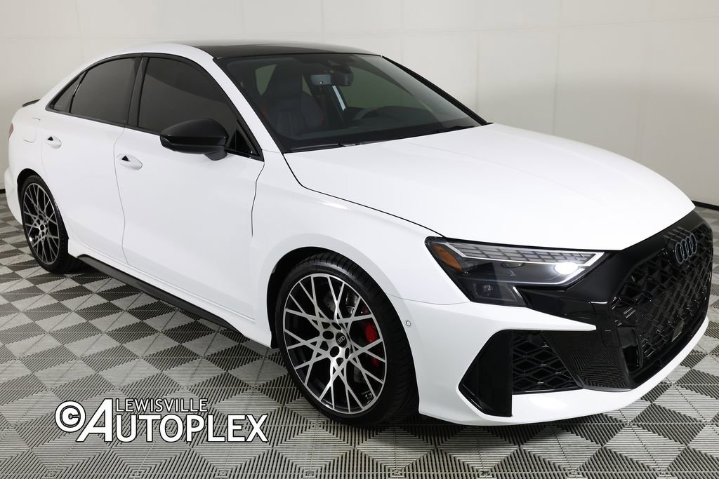 Used 2025 Audi RS 3 image 3