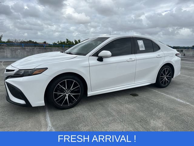 Used 2023 Toyota Camry SE image 40