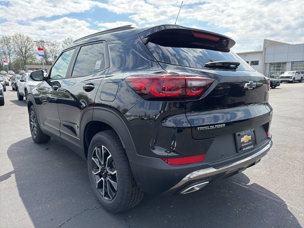 New 2026 Chevrolet TrailBlazer ACTIV FWD image 3