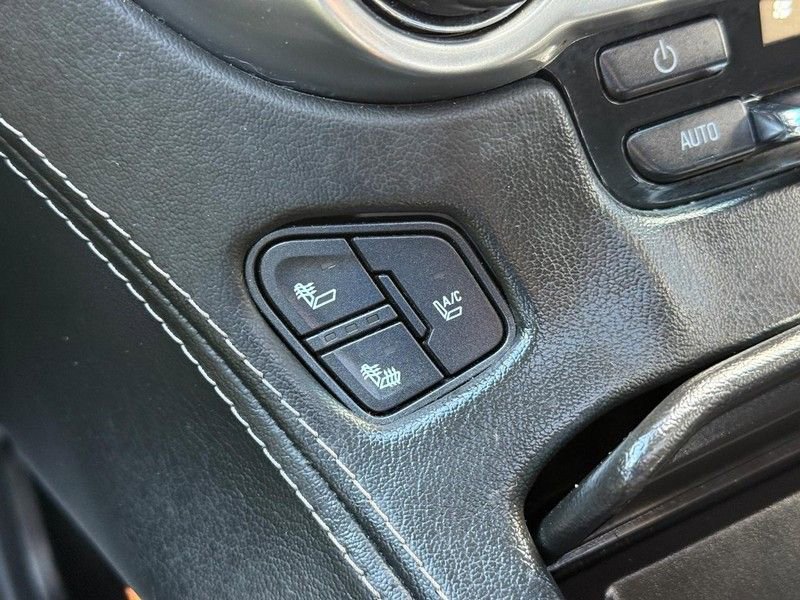 Used 2015 Chevrolet Tahoe LTZ AWD/4WD image 29