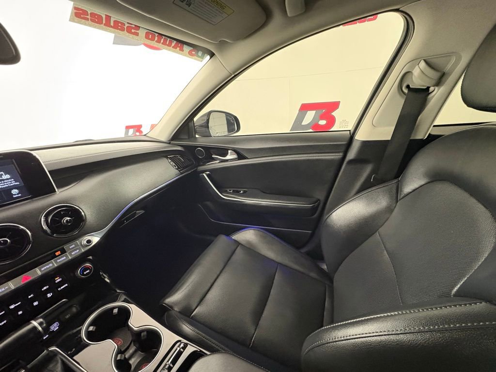 Used 2019 Kia Stinger image 27