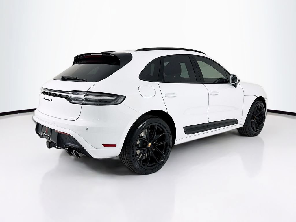New 2026 Porsche Macan GTS AWD/4WD image 9