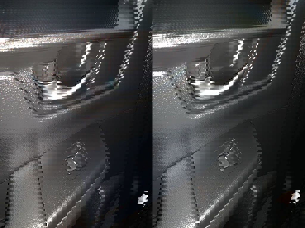 Used 2024 Honda CR-V EX image 25