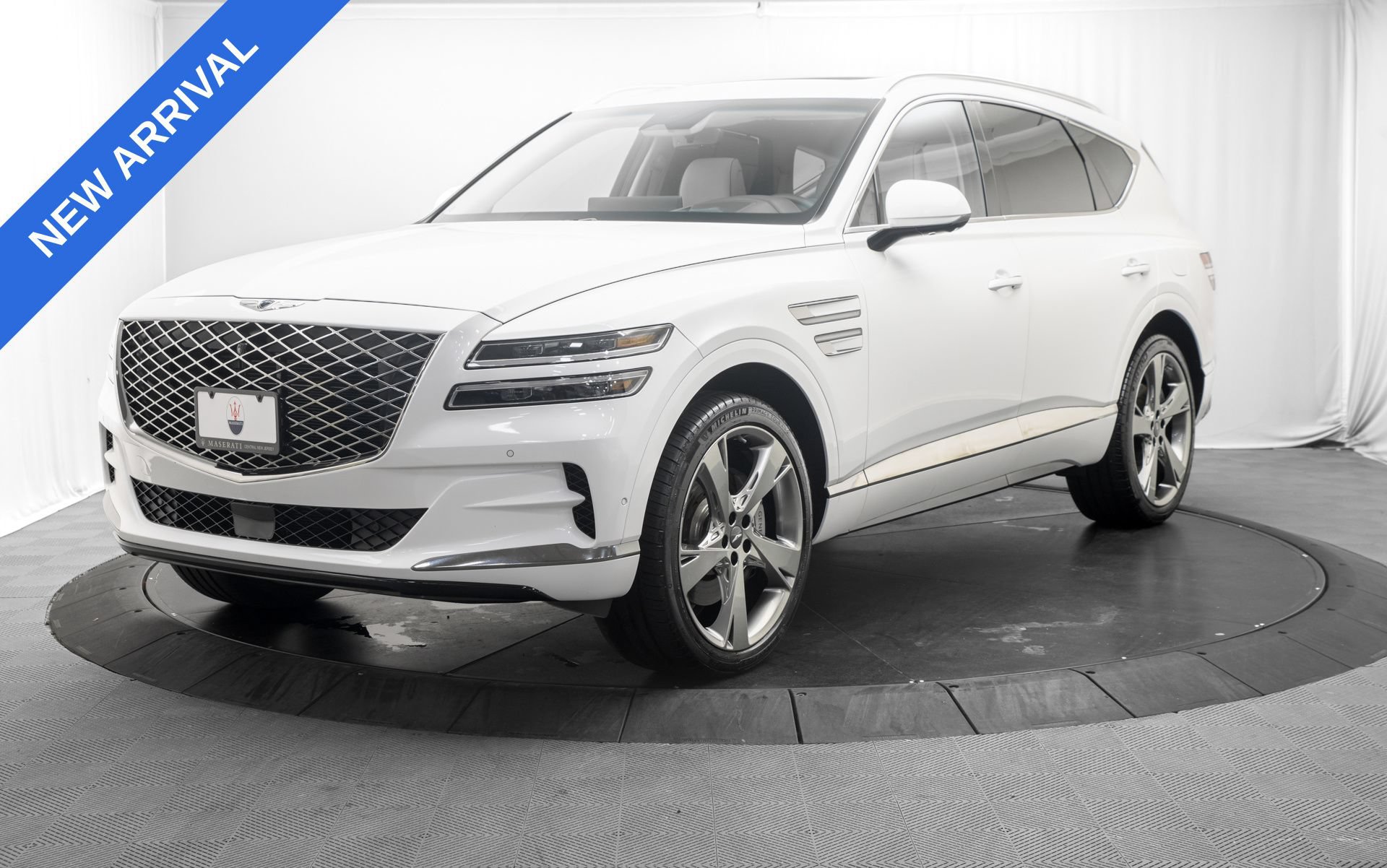 Used 2024 Genesis GV80 3.5T w/ Prestige Package AWD/4WD image 3